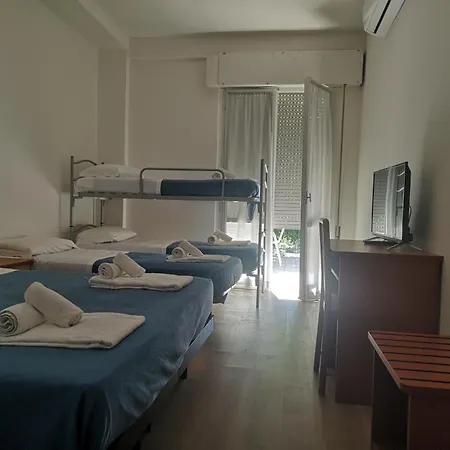 Hotel Sunshine Summer