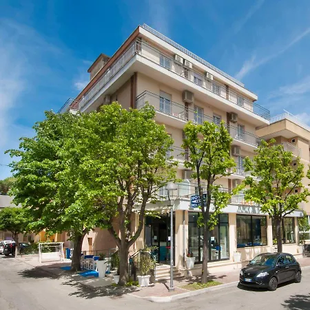 Sunshine Summer 酒店 米萨诺阿德里亚蒂科