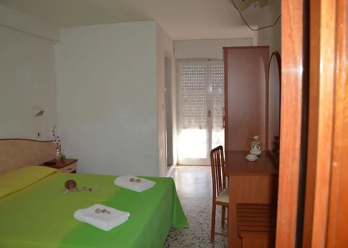 Sunshine Summer 米萨诺阿德里亚蒂科